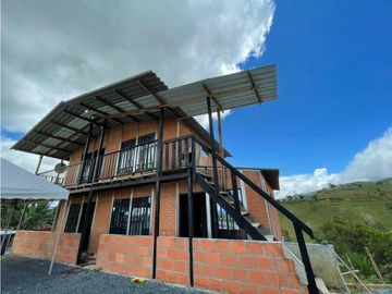Estadero en venta en DAGUA valle