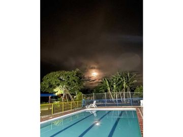 Estadero en venta en DAGUA valle