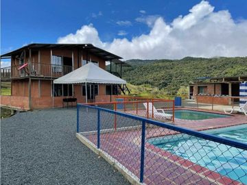 Estadero en venta en DAGUA valle