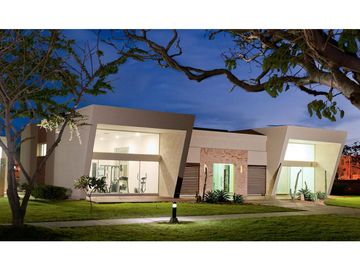 EN VENTA casa de playa AMOBLADA en Aguamarina Beach Resort | Atlántico