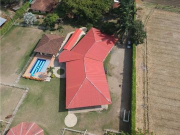 Hermosa finca de 6.400m2 en venta / permuta Rozo Valle Colombia