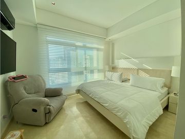 VENTA Apartamento en Castillogrande, Edificio Positano