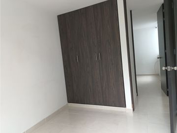 VENTA HERMOSO APARTAMENTO EN CONJUNTO CERRADO DOSQUEBRADAS