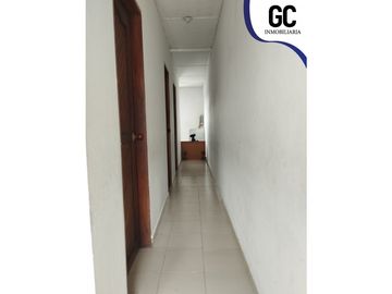 Se vende apartamentos + local / soledad 2000