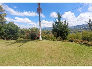 Finca en venta en El Peñol - Vereda La Hélida