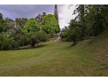 FINCA A BORDE CARRETERA_ EN VENTA _SASAIMA