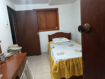 VENTA CASA DE DOS NIVELES INDEPENDIENTES DOSQUEBRADAS-LOS NARANJOS