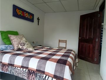 VENTA CASA DE DOS NIVELES INDEPENDIENTES DOSQUEBRADAS-LOS NARANJOS
