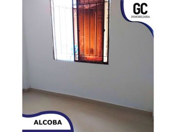 Se vende casa de 2 pisos / Ciudadela metropolitana Soledad