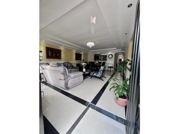VENTA AMPLIA CASA SECTOR LA PRADERA - DOSQUEBRADAS