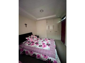 VENTA AMPLIA CASA SECTOR LA PRADERA - DOSQUEBRADAS