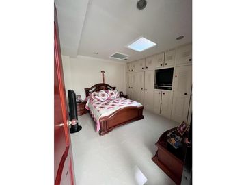 VENTA AMPLIA CASA SECTOR LA PRADERA - DOSQUEBRADAS