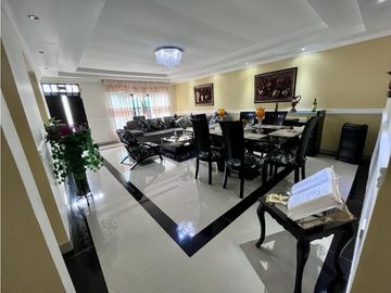 VENTA AMPLIA CASA SECTOR LA PRADERA - DOSQUEBRADAS