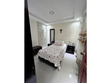 VENTA AMPLIA CASA SECTOR LA PRADERA - DOSQUEBRADAS