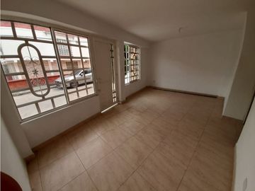 Barrio Fátima - Casa con terraza remodelada en venta Palmira Valle