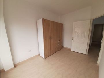 Barrio Fátima - Casa con terraza remodelada en venta Palmira Valle