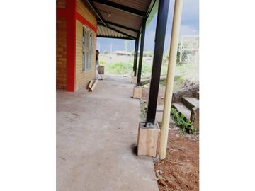LUXA VENDE CASA CAMPESTRER EN SECTOR PROVITEC, VA SANTA ROSA