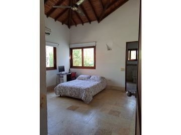 En Cartagena Vendo excelente casa estilo campestre Terranova de indias