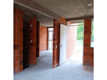 VENTA CASA OBRA GRIS EN EL EDEN DEL PARQUE JAMUNDI (GH)