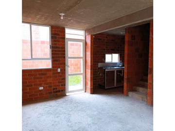 VENTA CASA OBRA GRIS EN EL EDEN DEL PARQUE JAMUNDI (GH)