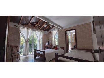 VENTA CASA CAMPESTRE CON HERMOSA VISTA TRIBUNAS PEREIRA