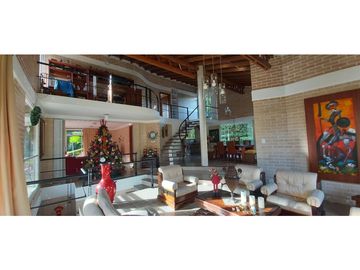 VENTA CASA CAMPESTRE CON HERMOSA VISTA TRIBUNAS PEREIRA
