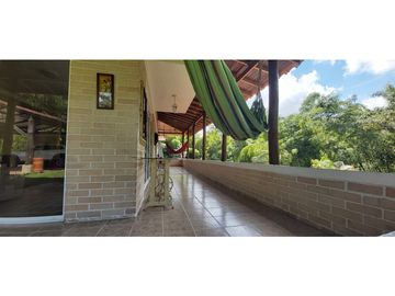 VENTA CASA CAMPESTRE CON HERMOSA VISTA TRIBUNAS PEREIRA