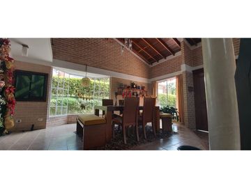 VENTA CASA CAMPESTRE CON HERMOSA VISTA TRIBUNAS PEREIRA