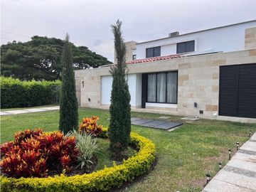 Casa campestre en condominio cerrado en venta Rozo Valle Colombia