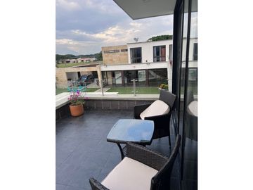 Casa campestre en condominio cerrado en venta Rozo Valle Colombia