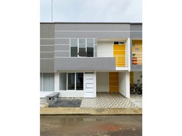 LUXA VENDE CASA PARA ESTRENAR EN CONJUNTO SAN MIGUEL DEL RIO