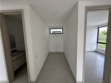 Se Vende Apartasuite Campestre Condominio Lagos De Iraka