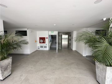 Se Vende Apartasuite Campestre Condominio Lagos De Iraka