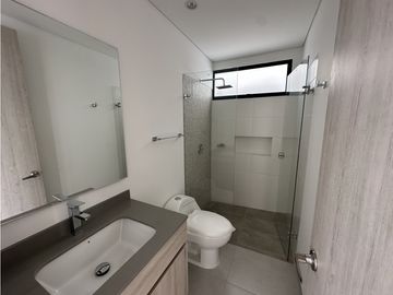 Se Vende Apartasuite Campestre Condominio Lagos De Iraka