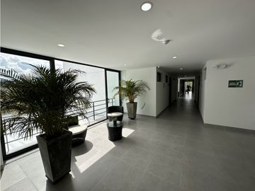 Se Vende Apartasuite Campestre Condominio Lagos De Iraka