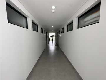 Se Vende Apartasuite Campestre Condominio Lagos De Iraka