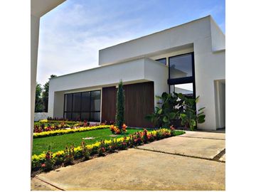 SE VENDE ESPECTACULAR CASA EN LA MORADA JAMUNDI