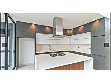 SE VENDE ESPECTACULAR CASA EN LA MORADA JAMUNDI