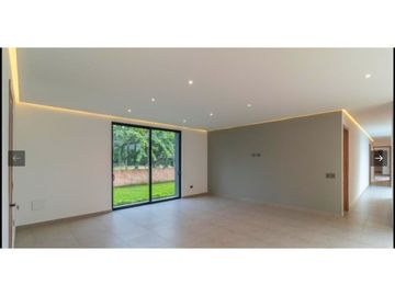 SE VENDE ESPECTACULAR CASA EN LA MORADA JAMUNDI