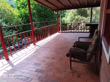 Finca En Barbosa Antioquia Cerca a La Autopista
