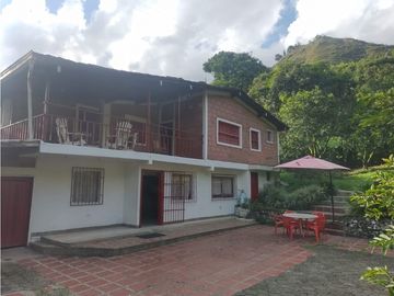 Finca En Barbosa Antioquia Cerca a La Autopista