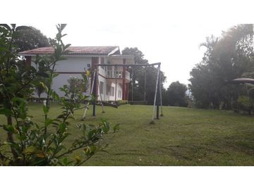 Casa en venta en Silvania con Lote