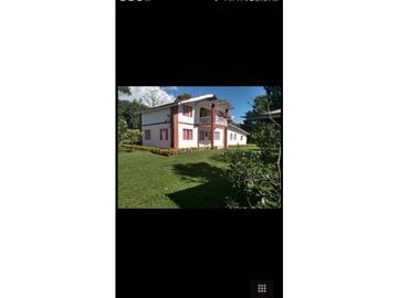 Casa en venta en Silvania con Lote