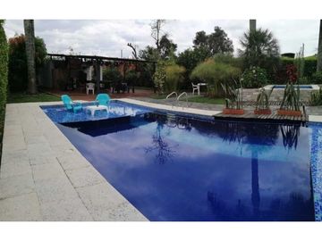 Se vende casa campestre ubicada en la Tebaida