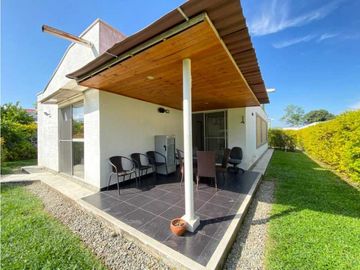 Se vende casa campestre en el sector del Caimo