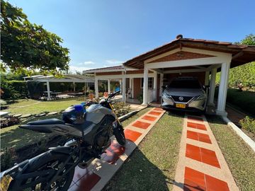 Casa campestre en venta/ caimo Armenia/ un solo piso