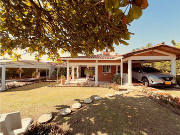 Casa campestre en venta/ caimo Armenia/ un solo piso