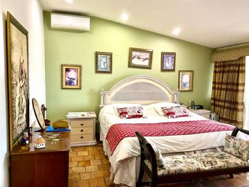 VENDO HERMOSA CASA CAMPESTRE EN CONJUNTO CERRADO EN KM 1 VIA DAPA.
