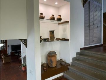VENDO HERMOSA CASA CAMPESTRE EN CONJUNTO CERRADO EN KM 1 VIA DAPA.