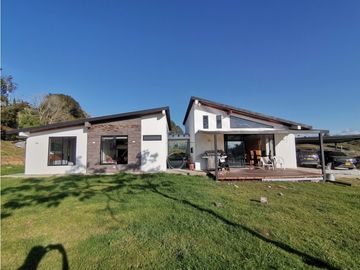 casa finca en venta Carmen de Viboral Antioquia 1.700 m2 LDC